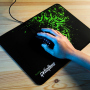 Lót chuột máy tính gaming Razer 20x25cm loại nhỏ