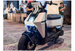 Chiếc xe điện không bao giờ phải lo hết pin: SYM PE3 Chiếc xe điện không bao giờ phải lo hết pin: SYM PE3